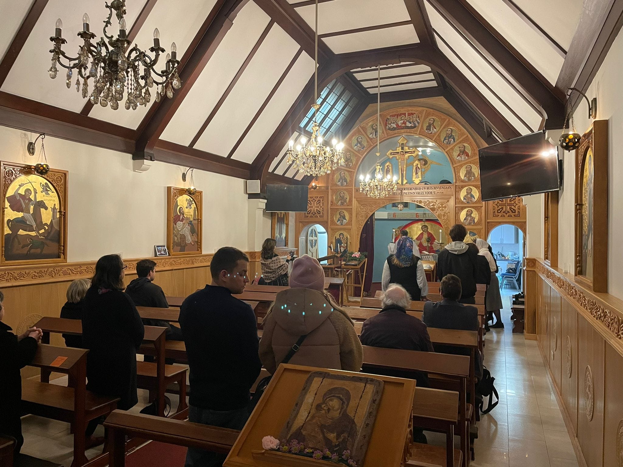 Ἐνορία Ἁγίου Σωφρονίου τοῦ Ἀθωνίτου, Berchem (Ἀμβέρσα)